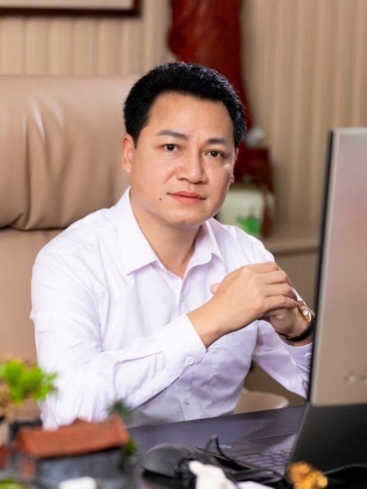 Chân dung Đào Xuân Hưởng