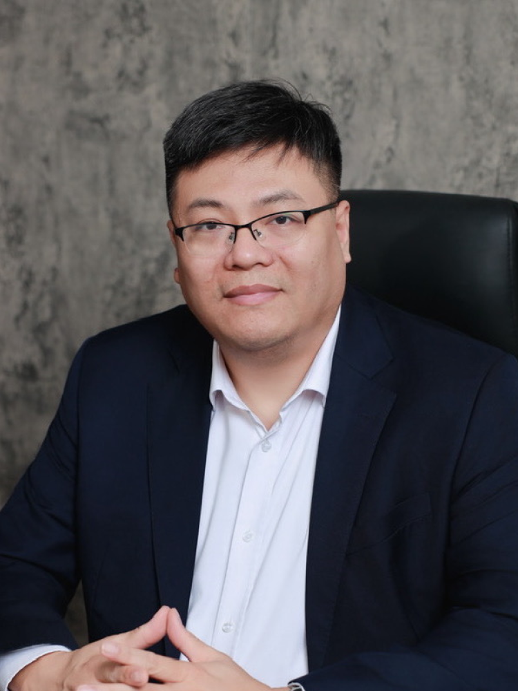 Chân dung Tô Mạnh Tuấn